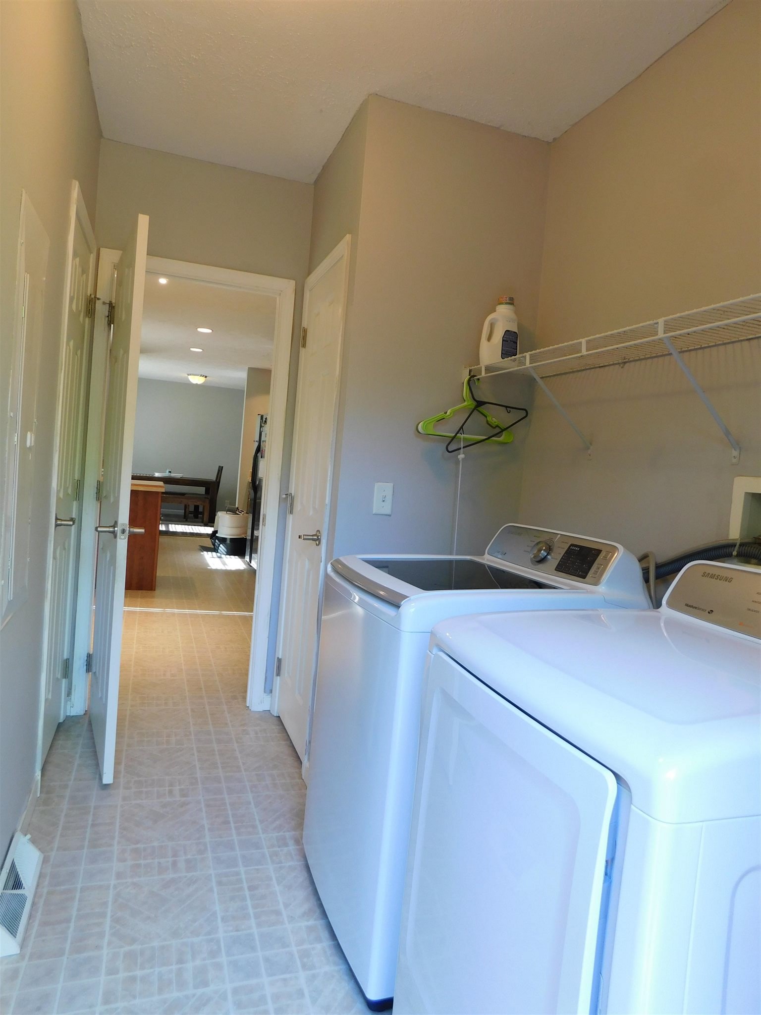 51700 Juniper Road South Bend, IN 46637 - Photo 17 of 35 Gallery Image 17