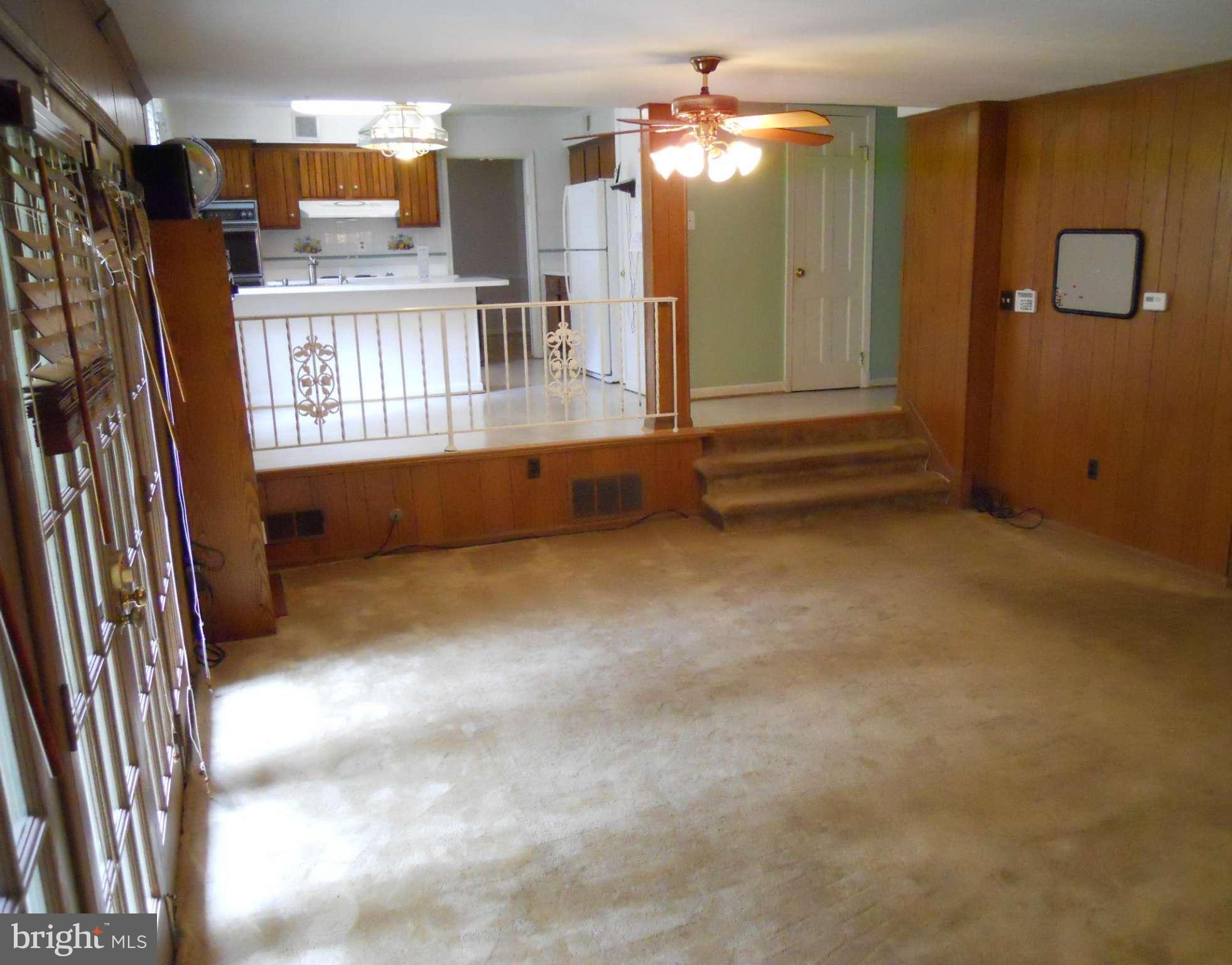 700 Hermleigh Road Silver Spring, MD 20902 - Photo 14 of 30 Family Room