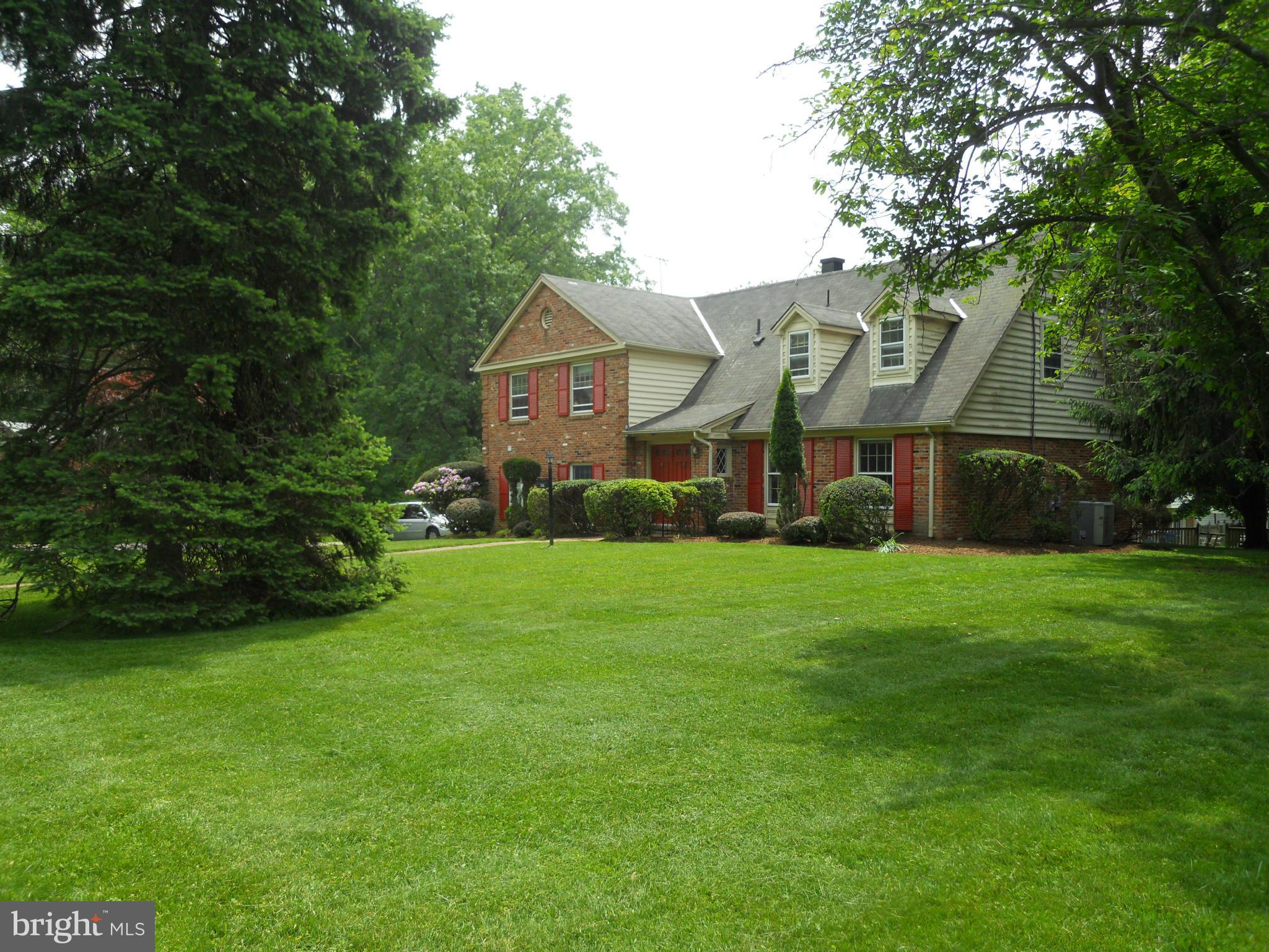 700 Hermleigh Road Silver Spring, MD 20902 - Photo 3 of 30 Exterior (Front)