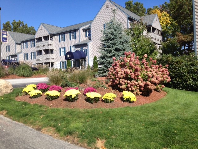 161 Eastern Avenue, Unit 304 Manchester, NH 03104 - Photo 2 of 32