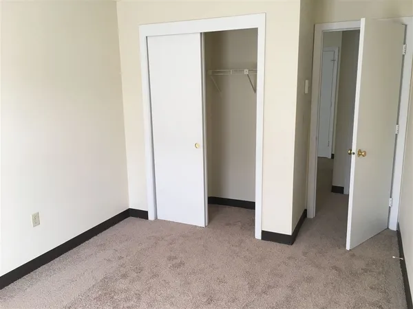 $1,896 | 161 Eastern Avenue, Unit 304, Manchester, NH 03104