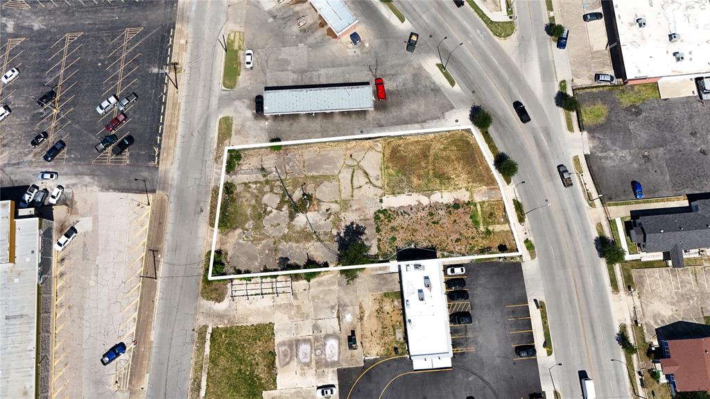 3607 East Rosedale Street Fort Worth, TX 76105 - Photo 15 of 15 Aerial view of property and surrounding area featuring property boundaries highlighted