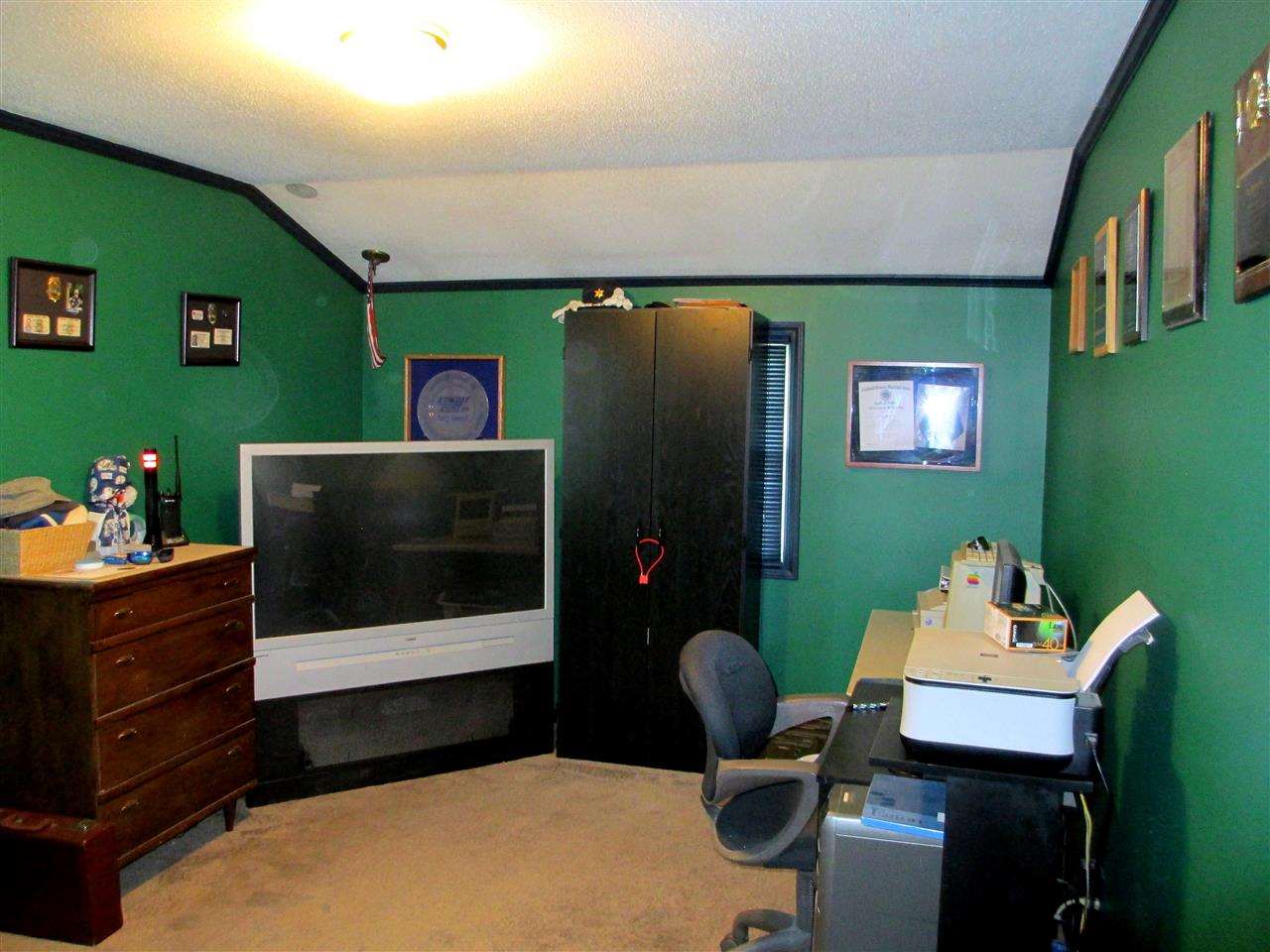 5505 Fahlsing Road Woodburn, IN 46797 - Photo 14 of 20 Gallery Image 14