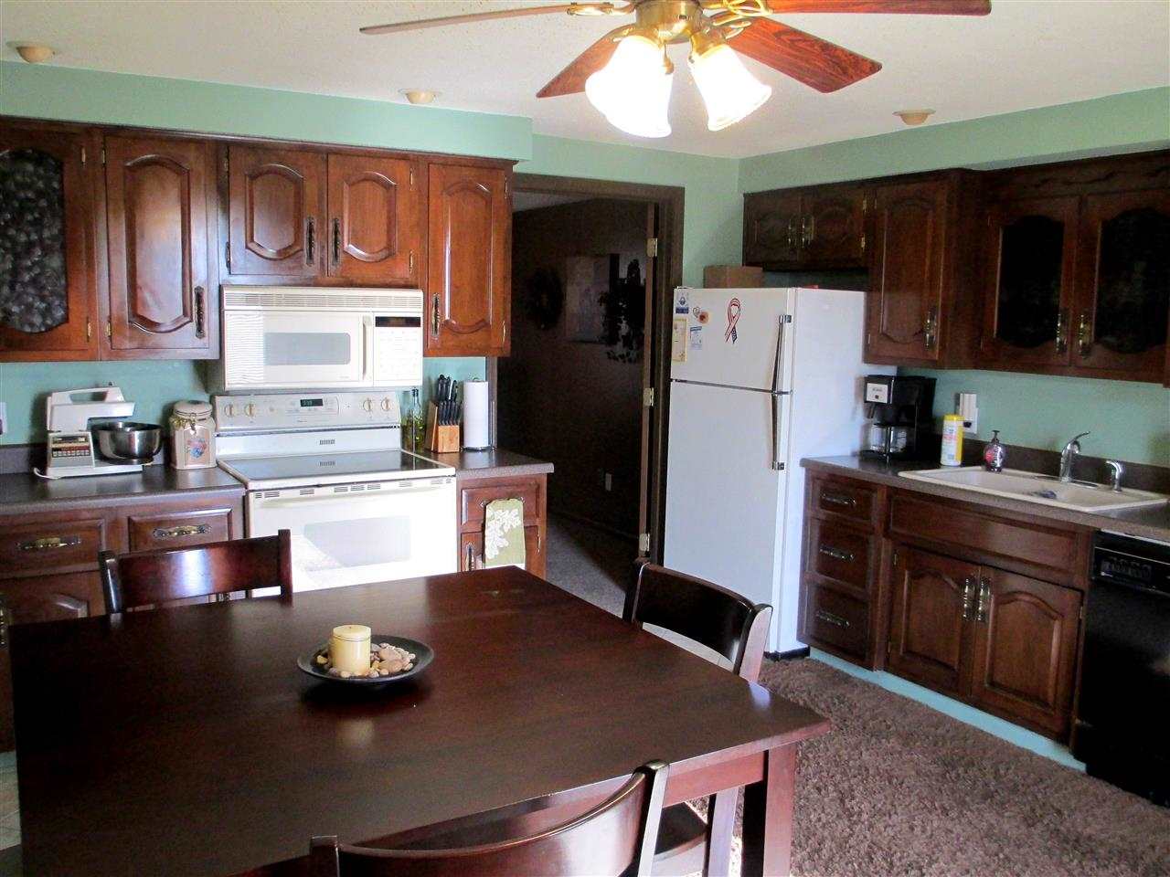 5505 Fahlsing Road Woodburn, IN 46797 - Photo 3 of 20 Gallery Image 3