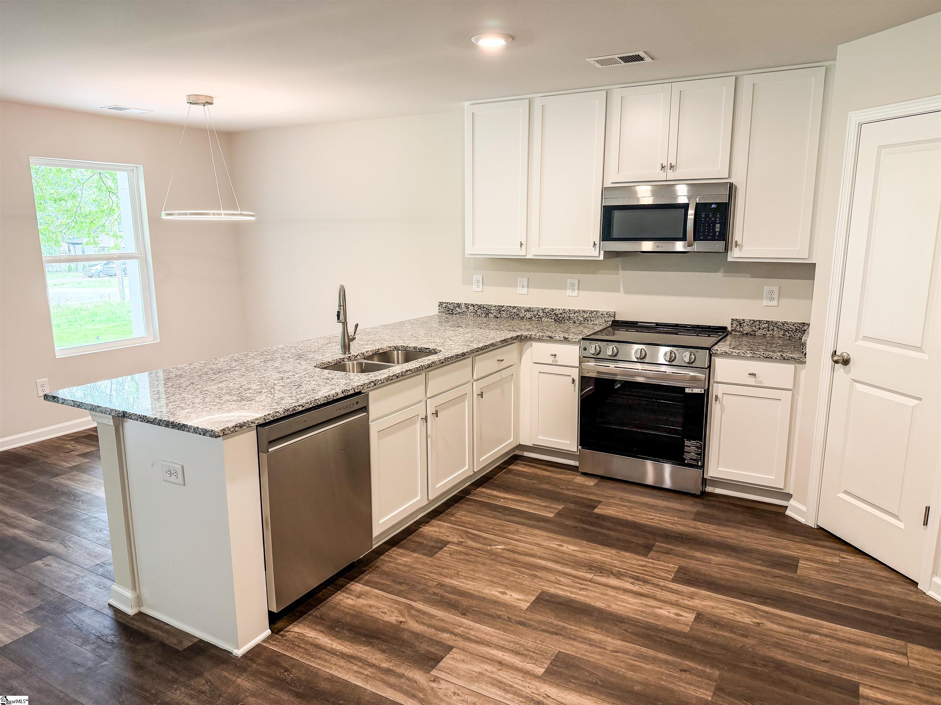200 North Old Laurens Road Fountain Inn, SC 29644 - Photo 3 of 14 Gallery Image 3