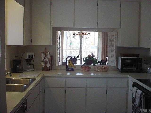 51 Stoneridge Road Durham, NC 27705 - Photo 2 of 10 Photo 2