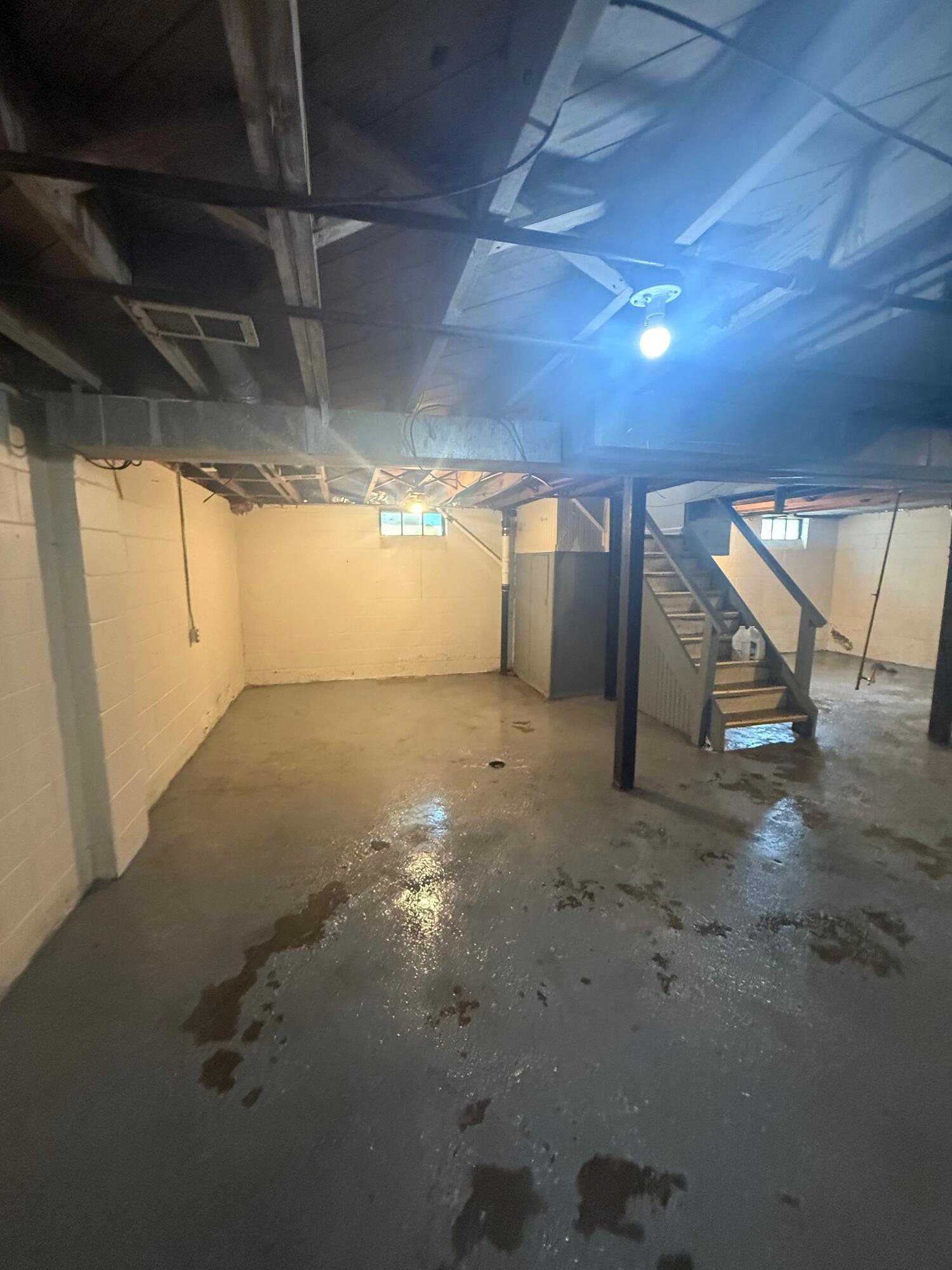 8669 Burt Road Detroit, MI 48228 - Photo 20 of 25 WhatsApp Image 2025-08-19 at 08.36.54_2c
