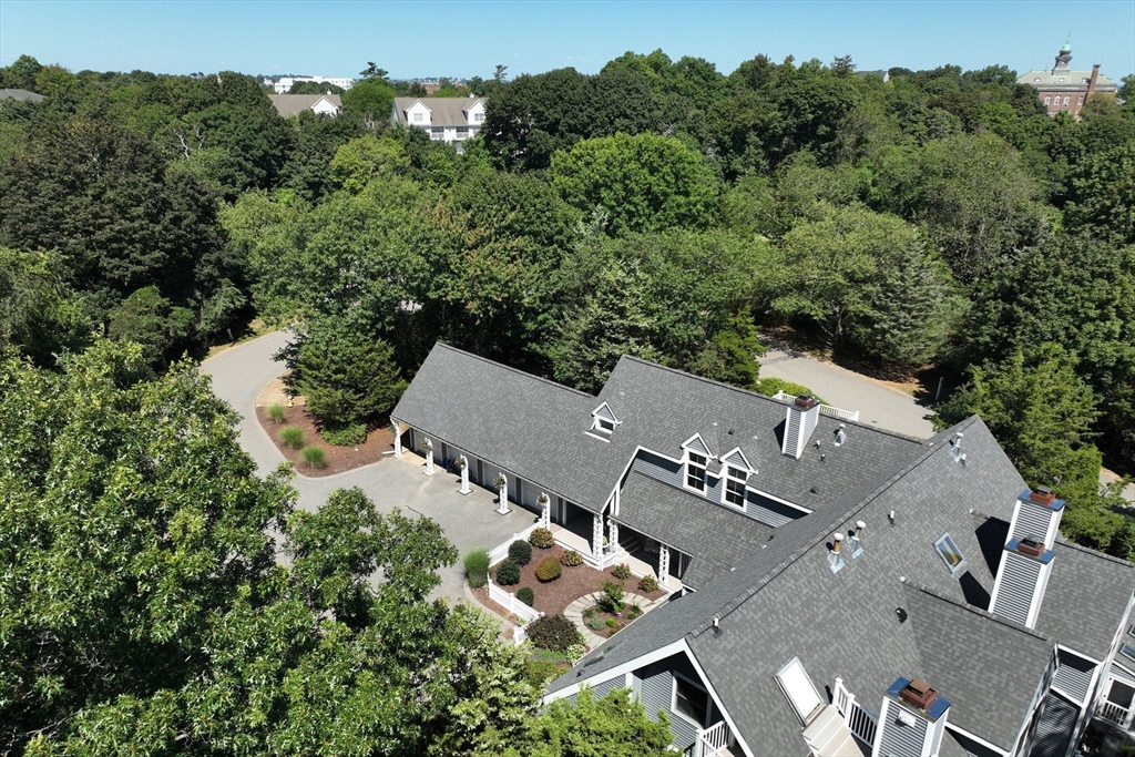 1 Gatehouse Lane, Unit 1 Hull, MA 02045 - Photo 33 of 42 an aerial view of multiple houses with yard