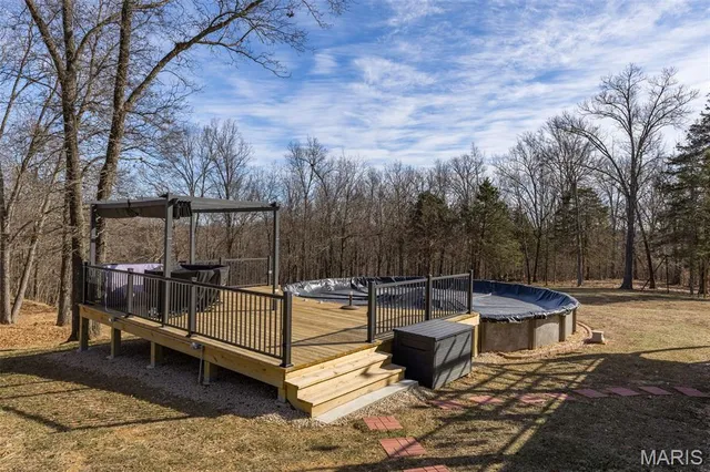 $529,900 | 2401 Pfinister School Road, De Soto, MO 63020