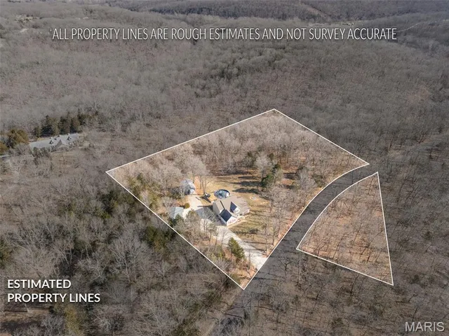 $529,900 | 2401 Pfinister School Road, De Soto, MO 63020