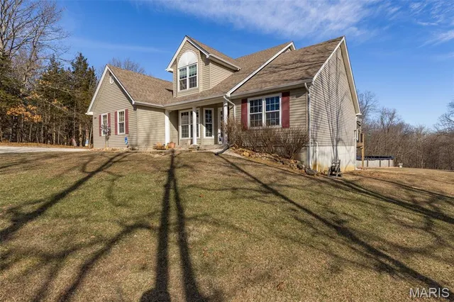 $529,900 | 2401 Pfinister School Road, De Soto, MO 63020