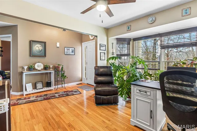 $529,900 | 2401 Pfinister School Road, De Soto, MO 63020