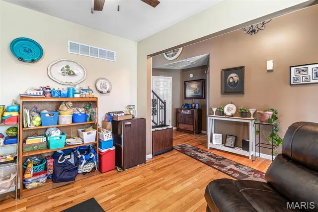 $529,900 | 2401 Pfinister School Road, De Soto, MO 63020