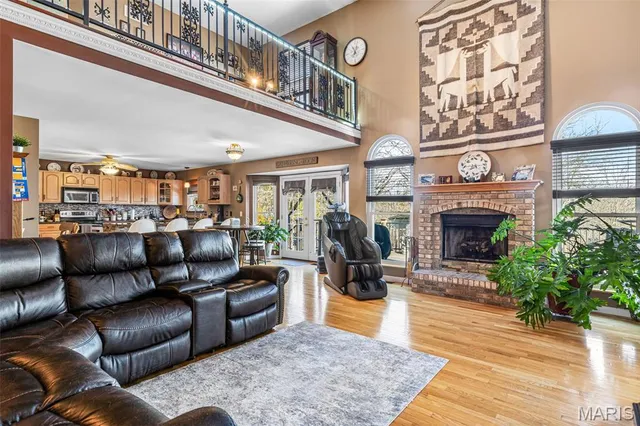 $529,900 | 2401 Pfinister School Road, De Soto, MO 63020