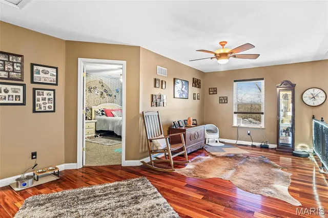 $529,900 | 2401 Pfinister School Road, De Soto, MO 63020