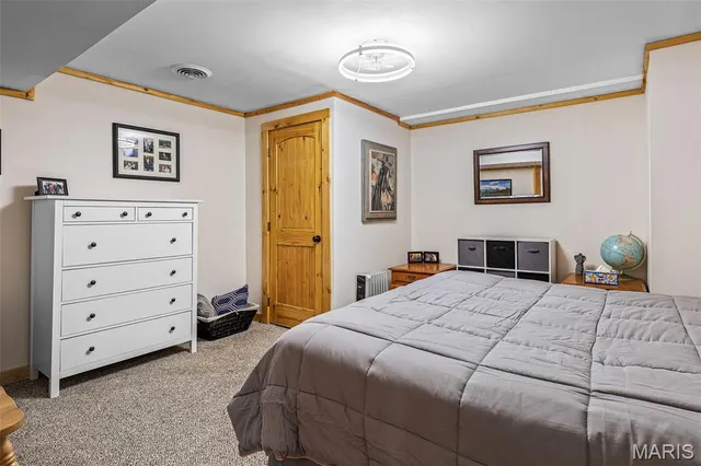 $529,900 | 2401 Pfinister School Road, De Soto, MO 63020