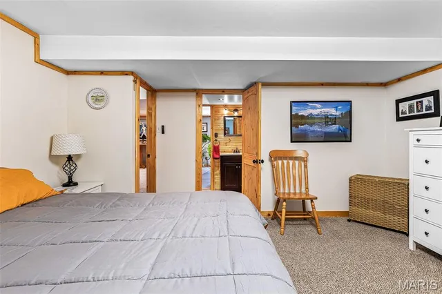 $529,900 | 2401 Pfinister School Road, De Soto, MO 63020