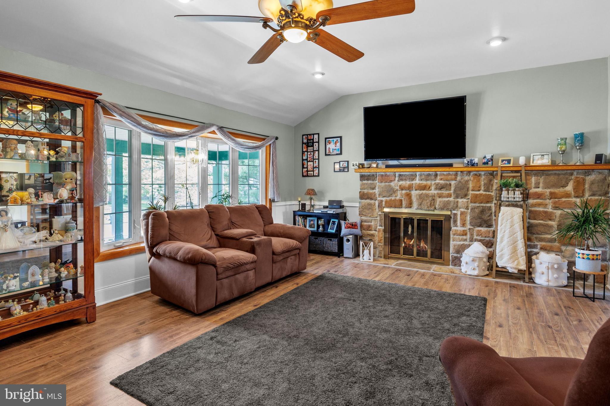 715 Heritage Road Cinnaminson, NJ 08077 - Photo 8 of 43 fireplace
