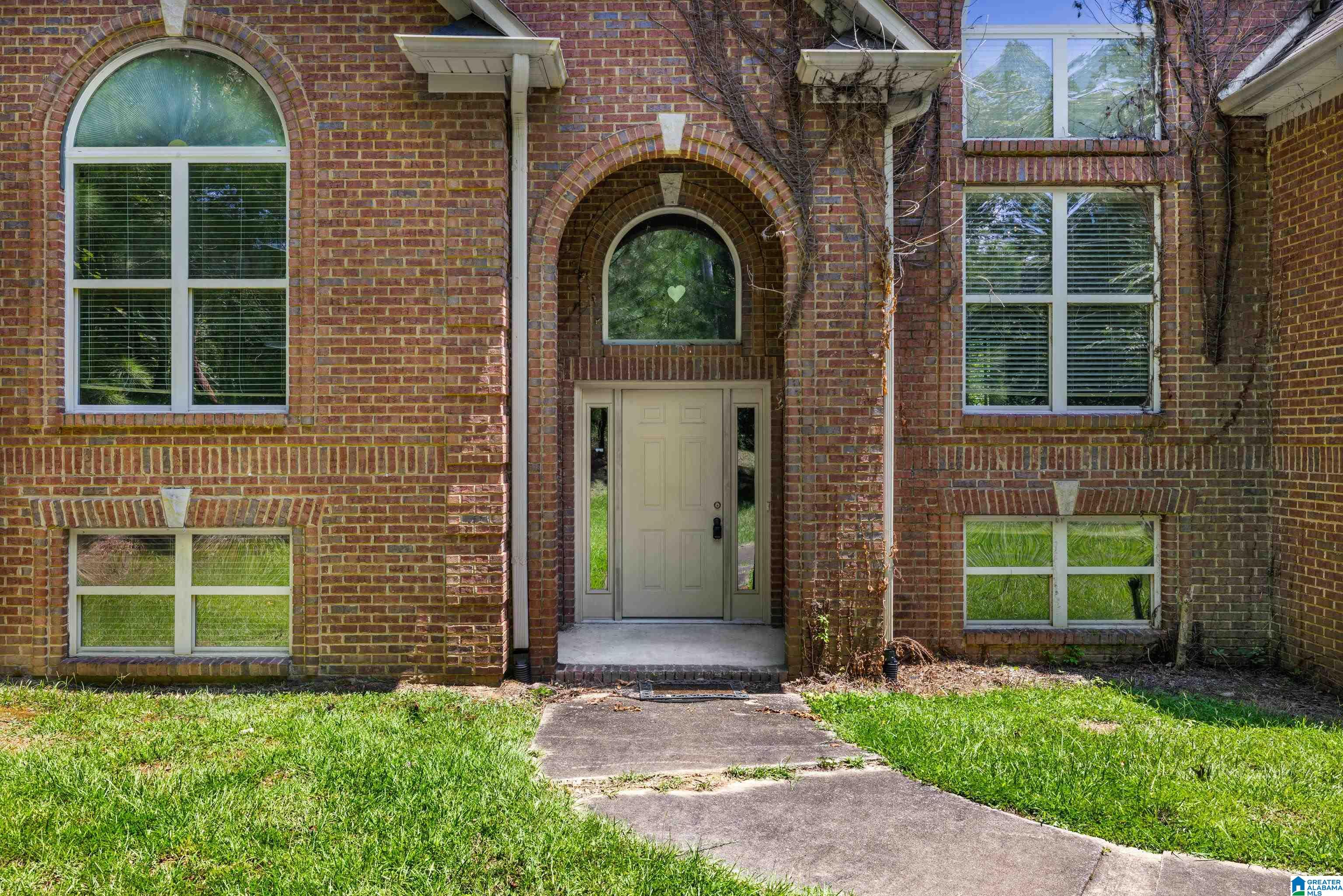 5741 Lake Side Road Leeds, AL 35094 - Photo 4 of 43