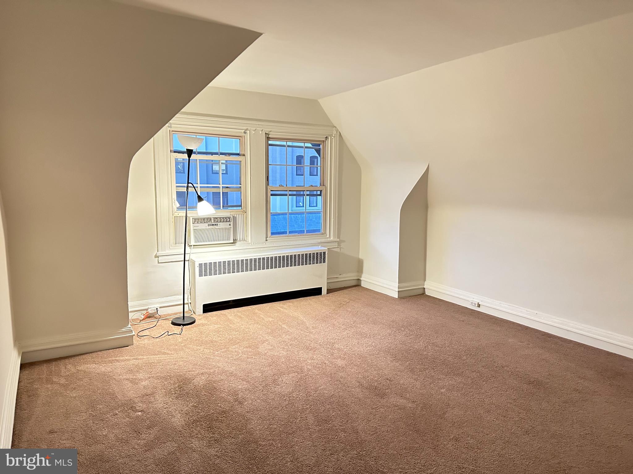 102 School Lane, Unit 4 Wayne, PA 19087 - Photo 2 of 8 Living Room