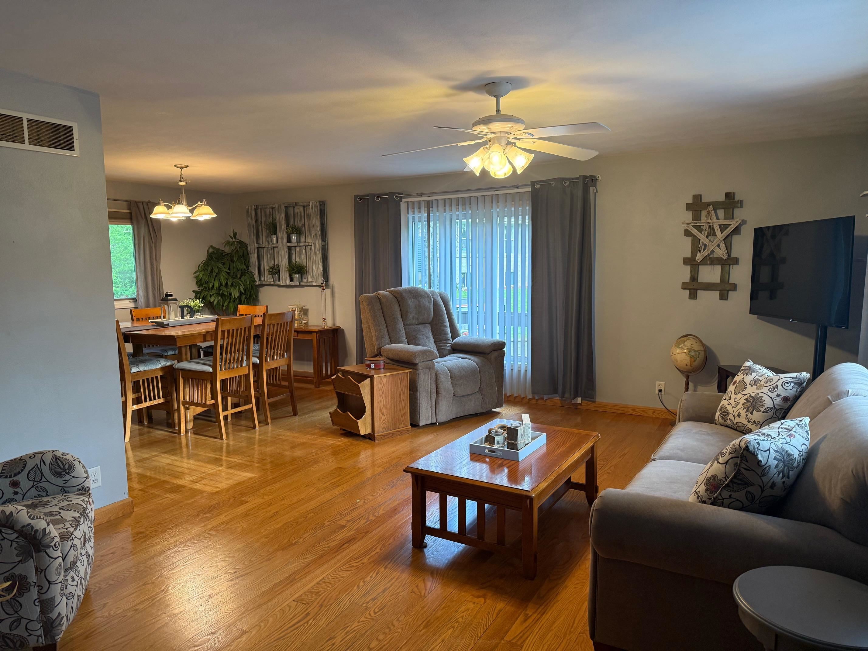 7758 Ray Court Roscoe, IL 61073 - Photo 12 of 37
