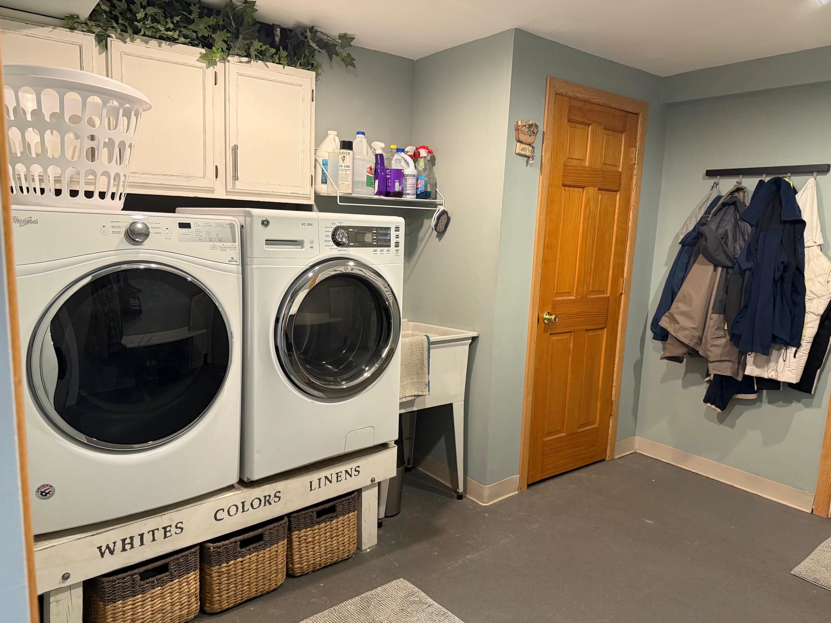 7758 Ray Court Roscoe, IL 61073 - Photo 27 of 37 a view of a storage & utility room with washer and dryer