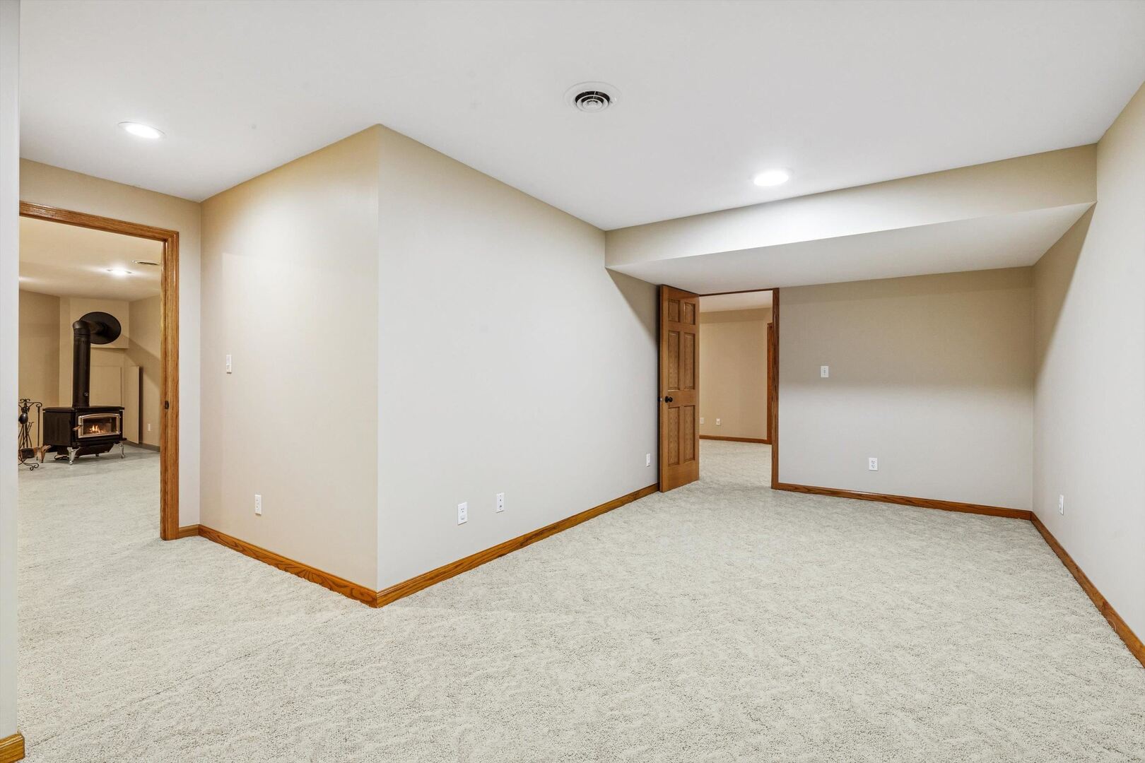891 Pheasant Run Road Clinton, IA 52732 - Photo 41 of 50 Gallery Image 41