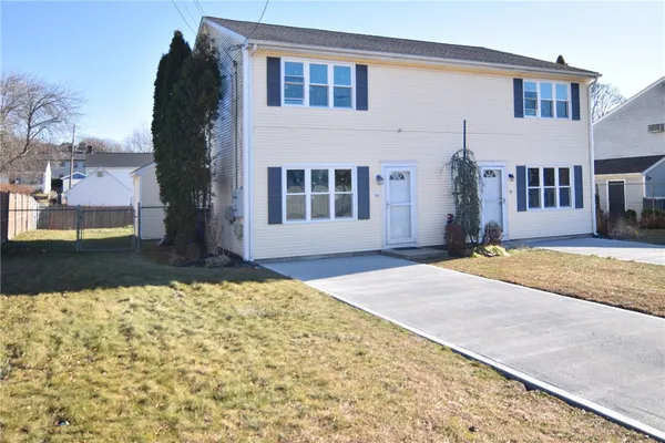 $1,995 | 8 Coleman Street, Unit B, North Providence, RI 02904