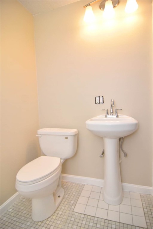 8 Coleman Street, Unit B North Providence, RI 02904 - Photo 11 of 20