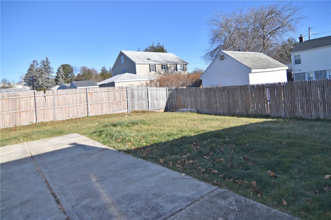 8 Coleman Street, Unit B North Providence, RI 02904 - Photo 19 of 20