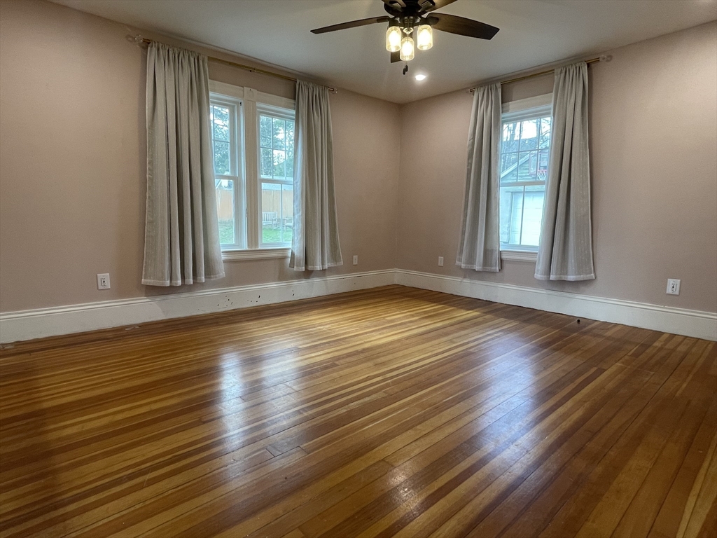 16 Barnard Road Worcester, MA 01605 - Photo 11 of 41