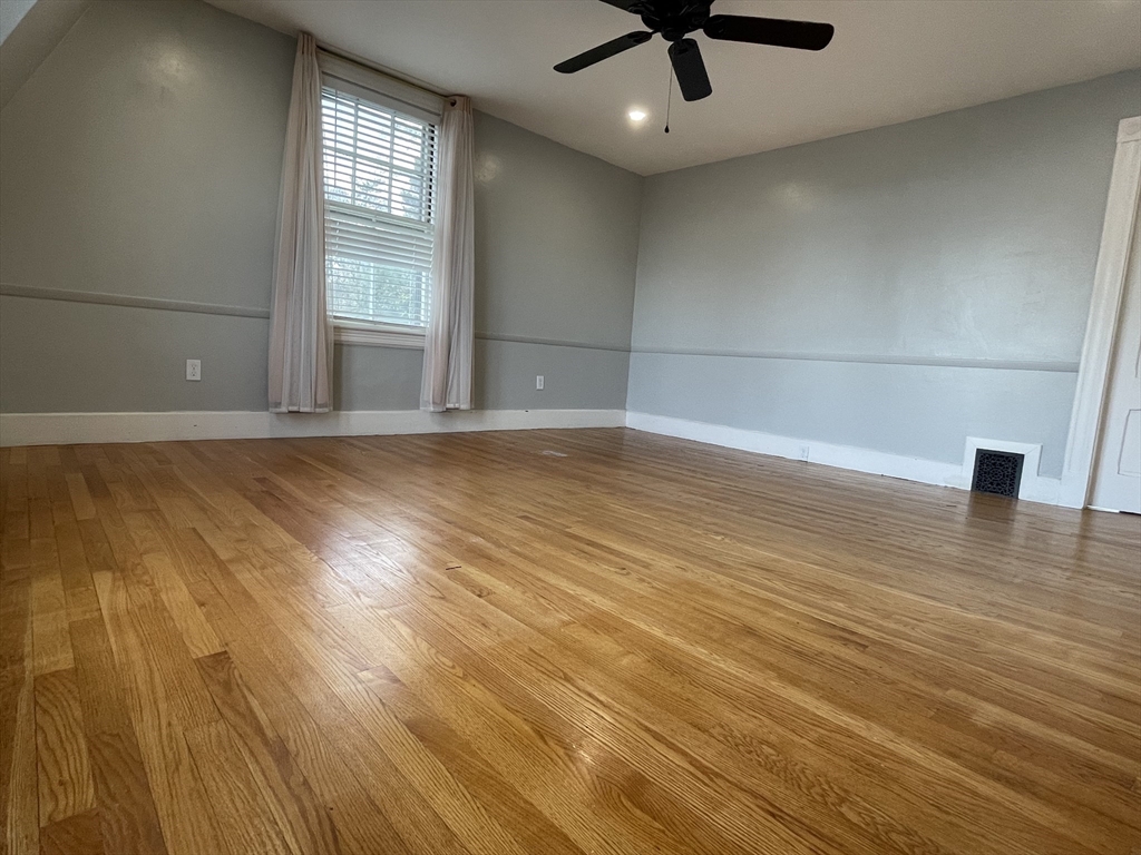 16 Barnard Road Worcester, MA 01605 - Photo 27 of 41