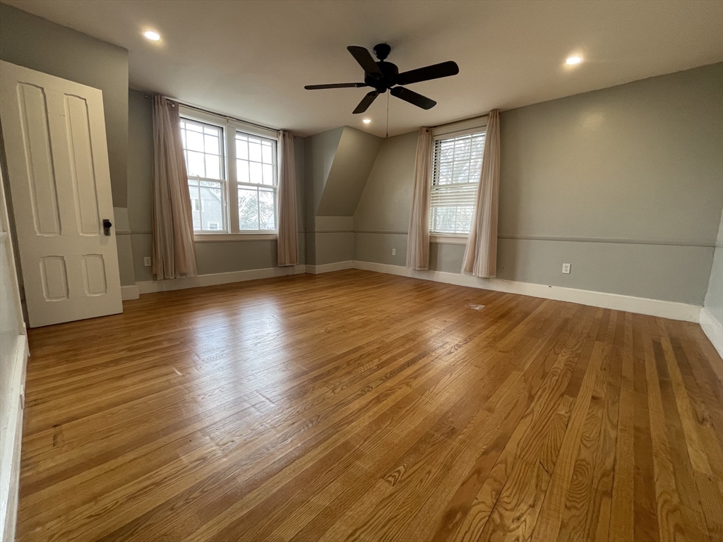 16 Barnard Road Worcester, MA 01605 - Photo 29 of 41