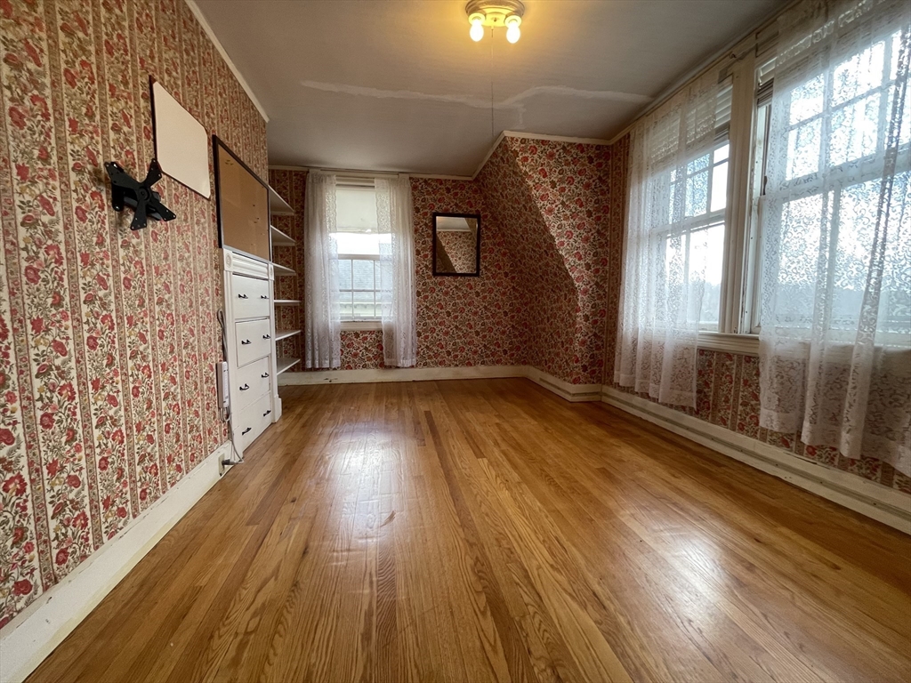 16 Barnard Road Worcester, MA 01605 - Photo 31 of 41