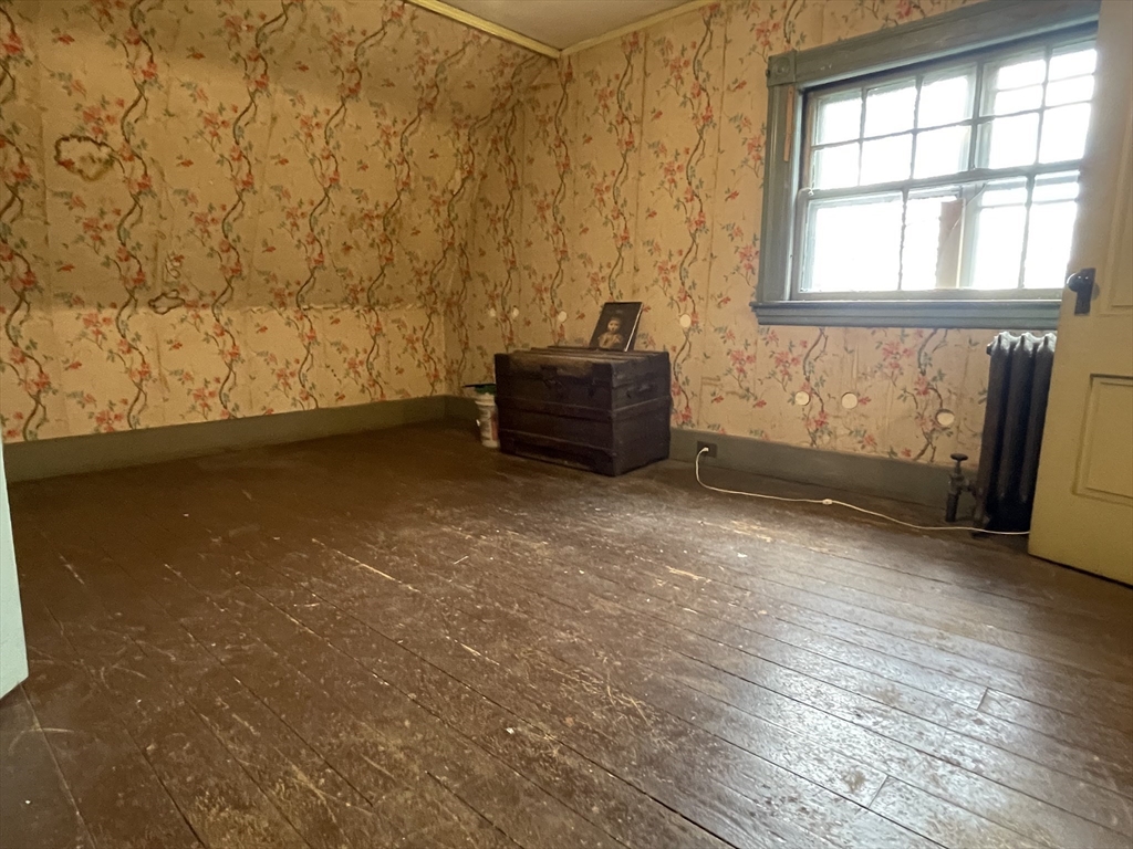 16 Barnard Road Worcester, MA 01605 - Photo 34 of 41