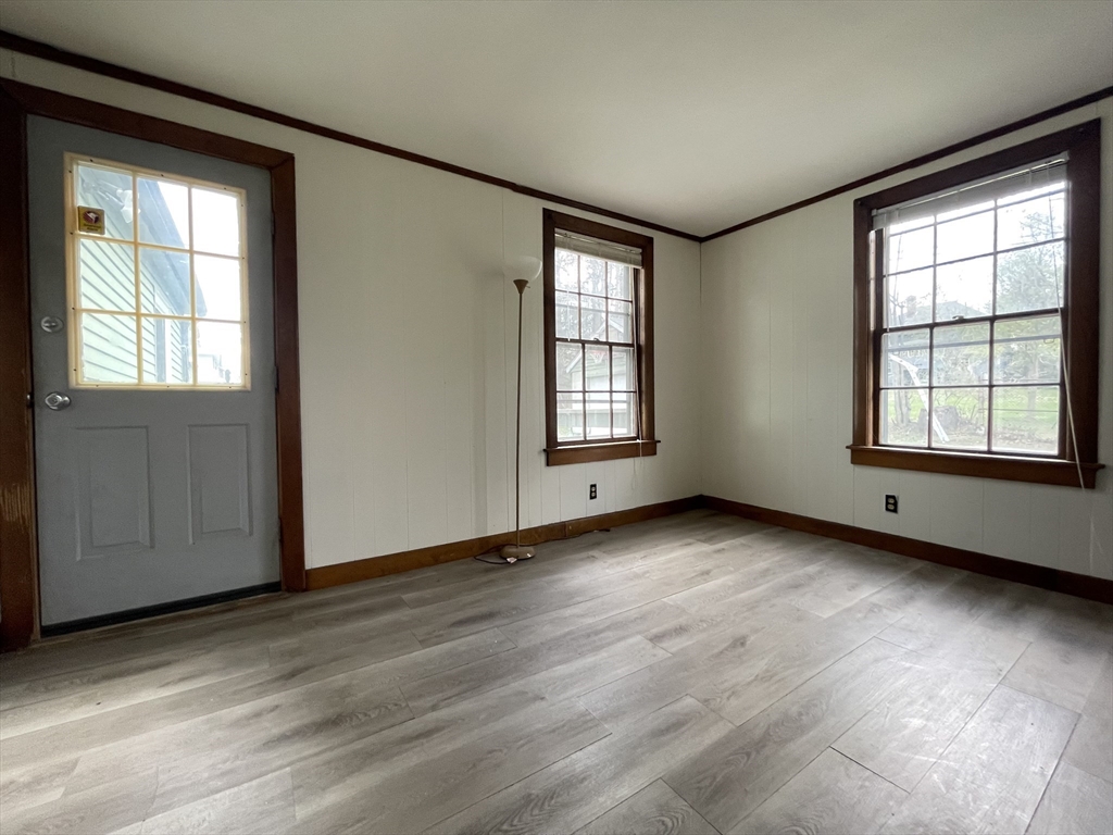 16 Barnard Road Worcester, MA 01605 - Photo 35 of 41