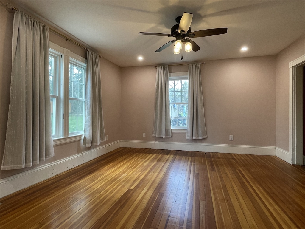 16 Barnard Road Worcester, MA 01605 - Photo 10 of 41