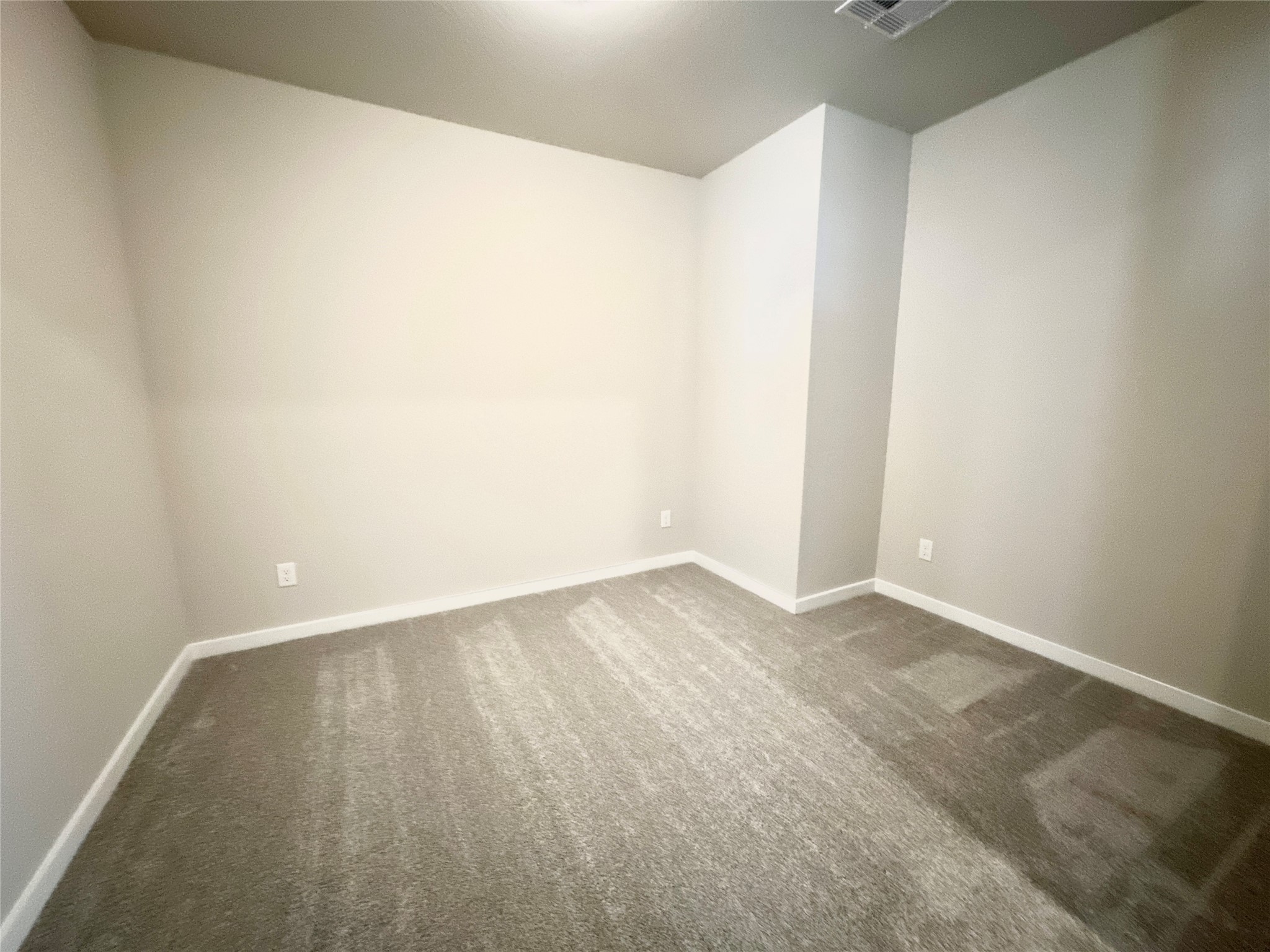 12194 Ridge Top Drive Conroe, TX 77304 - Photo 10 of 33 a view of an empty room