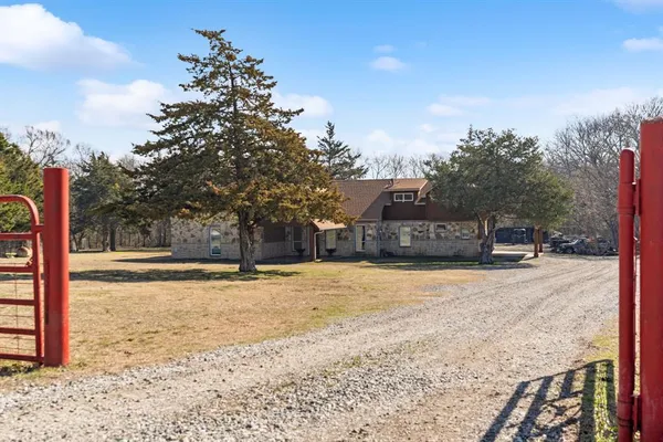 $730,000 | 136 Oak Creek Drive, Anna, TX 75409