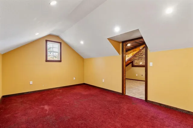 a view of an outdoor space