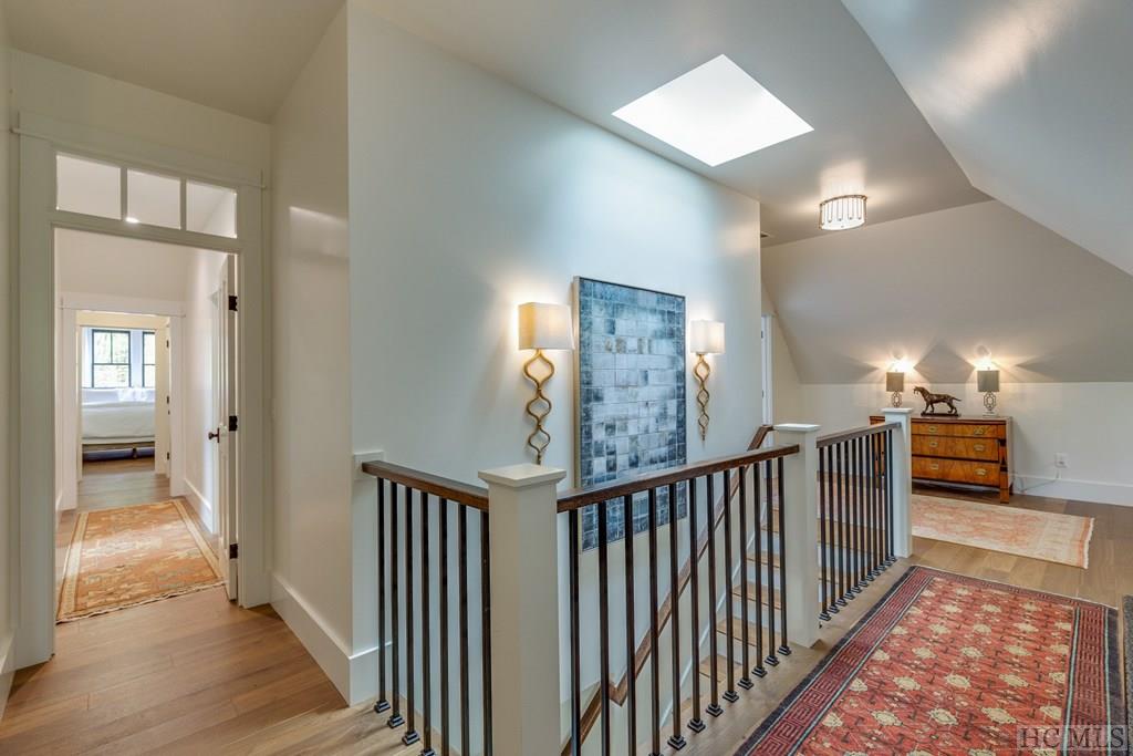 215 Satulah Road Highlands, NC 28741 - Photo 17 of 32 Gallery Image 17