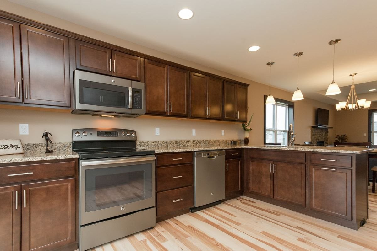 319 Saddleback Road Marion, IA 52302 - Photo 9 of 25 Gallery Image 9