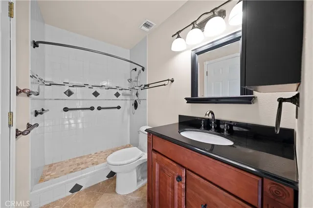 $575,000 | 1560 North Vista Avenue, Rialto, CA 92376