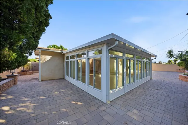 $575,000 | 1560 North Vista Avenue, Rialto, CA 92376