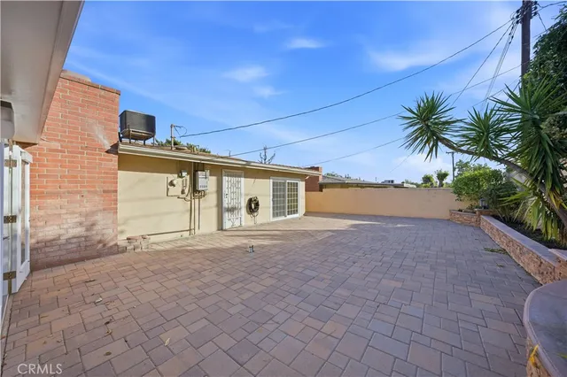 $575,000 | 1560 North Vista Avenue, Rialto, CA 92376