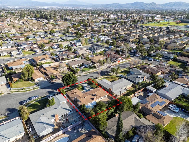 $575,000 | 1560 North Vista Avenue, Rialto, CA 92376
