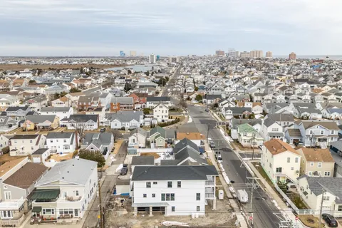 $2,499,900 | 7311 Monmouth Avenue, Ventnor City, NJ 08406