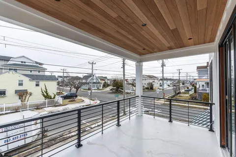 $2,499,900 | 7311 Monmouth Avenue, Ventnor City, NJ 08406