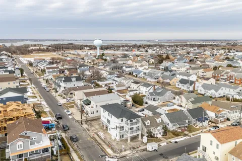 $2,499,900 | 7311 Monmouth Avenue, Ventnor City, NJ 08406