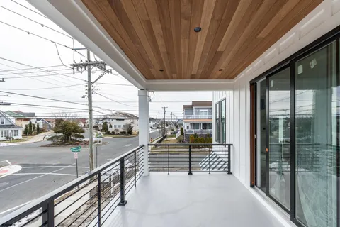 $2,499,900 | 7311 Monmouth Avenue, Ventnor City, NJ 08406